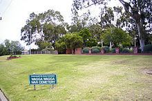 Wagga Wagga War Cemetery httpsuploadwikimediaorgwikipediacommonsthu