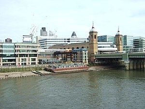 Walbrook Wharf httpsuploadwikimediaorgwikipediacommonsthu