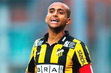 Walid Atta Ethiopia39s defender Walid Atta signs for Turkish side