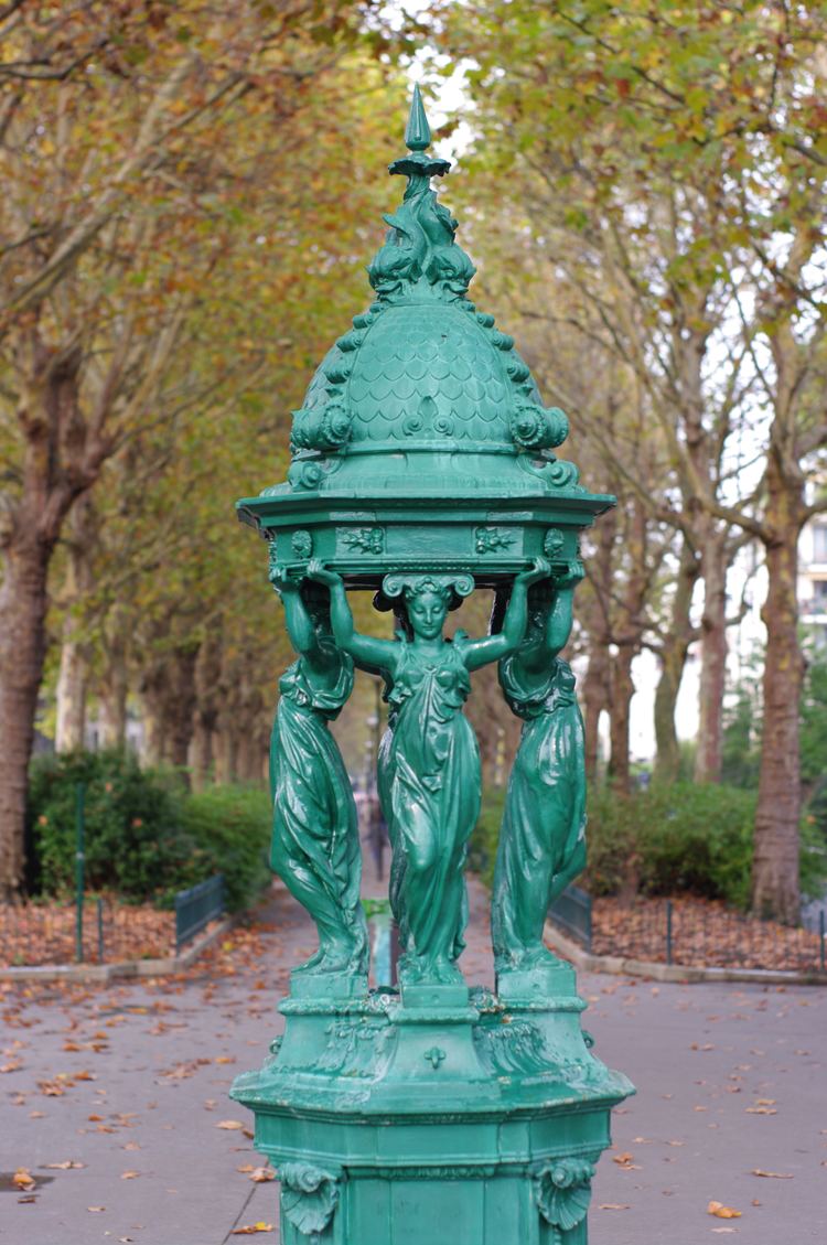 Wallace fountain history of the wallace fountain Les Studios de Paris