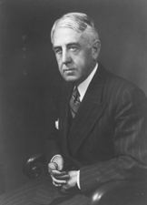 Wallace H. White, Jr. httpsuploadwikimediaorgwikipediacommonsdd