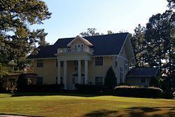 Walls House (Lonoke, Arkansas) httpsuploadwikimediaorgwikipediacommonsthu