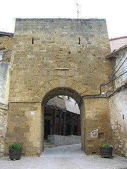 Walls of Salinillas de Buradon httpsuploadwikimediaorgwikipediacommonsthu