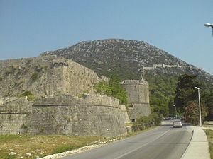 Walls of Ston httpsuploadwikimediaorgwikipediacommonsthu