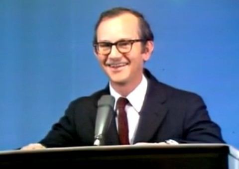 Wally Cox Wally Cox on Hollywood Squares Sitcoms Online Photo Galleries