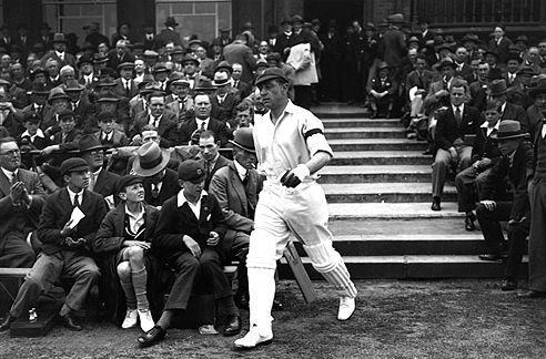 Walter Hammond One of the most stunning batsmen in the early days