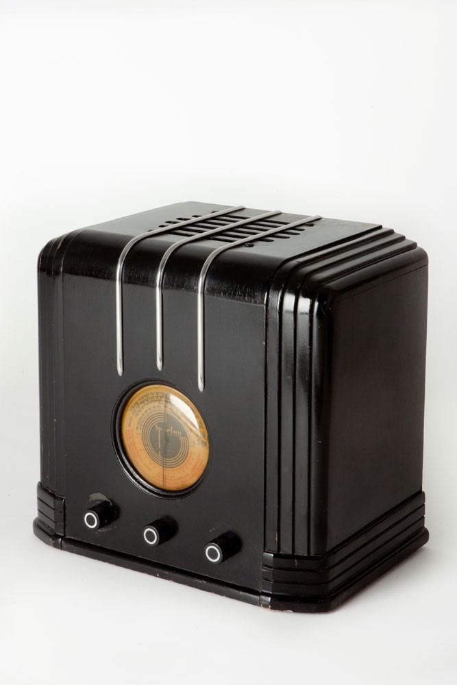 Walter Dorwin Teague Great Art Deco Sparton 517B Radio Walter Dorwin Teague