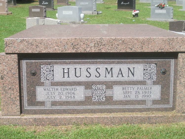 Walter E. Hussman, Sr.