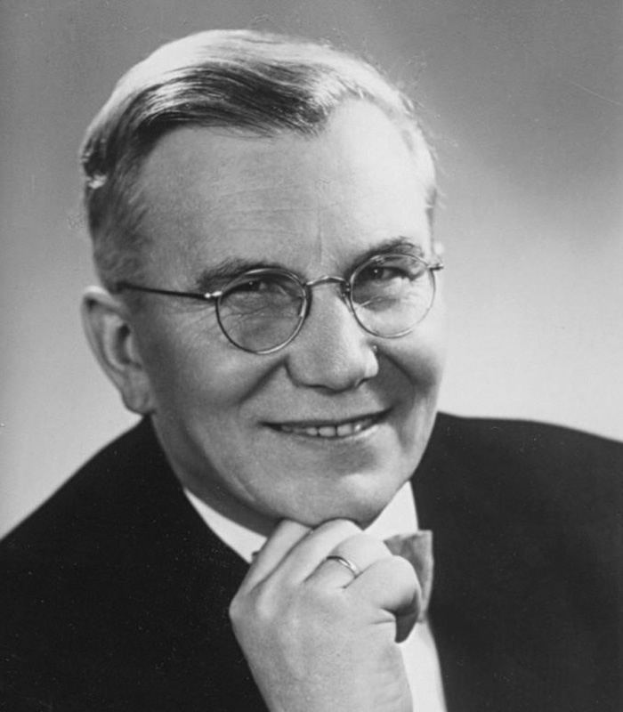 Walter Herrmann (physicist) httpsuploadwikimediaorgwikipediacommons00