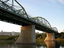 Walterdale Bridge httpsuploadwikimediaorgwikipediacommonsthu