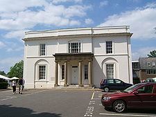 Walton Hall, Milton Keynes httpsuploadwikimediaorgwikipediacommonsthu