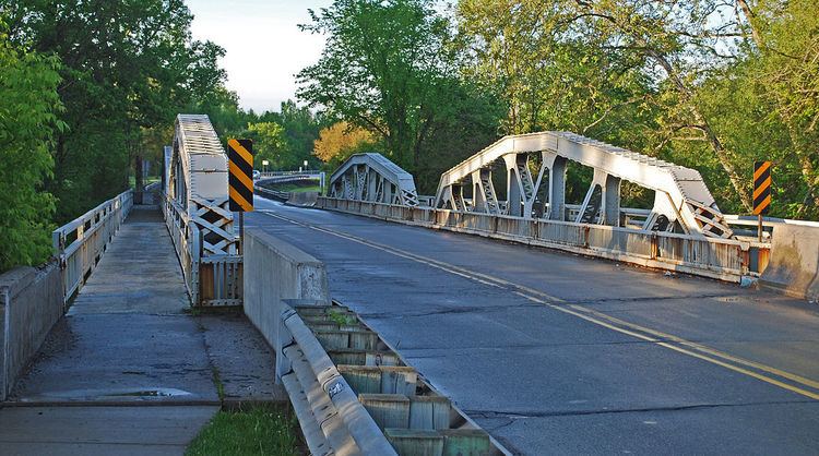 Waltz Road–Huron River Bridge