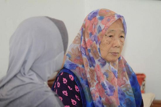 Wan Mohammad Khair-il Anuar Kuala Kangsar MPs mother ready to accept sons fate as Gods will