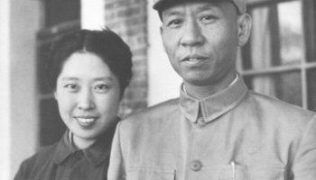 Wang Guangmei Liu Shaoqi and Wang Gunagmei go to Pakistan in 1966