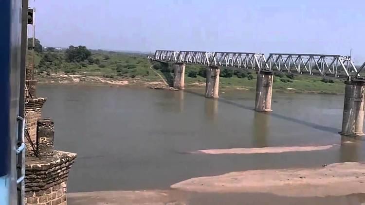 Wardha River WAP7 Andhra Pradesh Snakes Wardha River Bridge YouTube