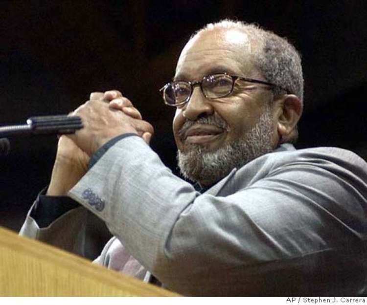 Warith Deen Mohammed Muslim leader urges shift from black theology SFGate