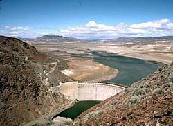 Warm Springs Reservoir httpsuploadwikimediaorgwikipediacommonsthu