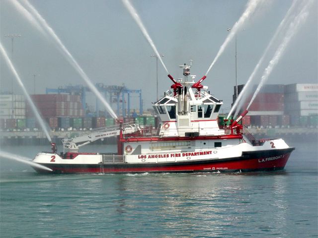 Warner L. Lawrence (fireboat) wwwfireenginesnetreviewslafdboat260610jpg
