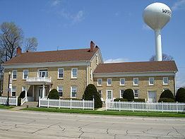Warren, Illinois httpsuploadwikimediaorgwikipediacommonsthu