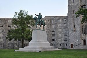 Washington Monument (West Point) httpsuploadwikimediaorgwikipediacommonsthu