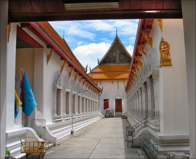 Wat Mahathat Yuwaratrangsarit