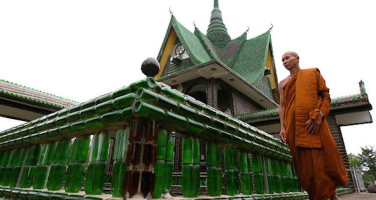 Wat Pa Maha Chedi Kaew Strange Places Wat Pa Maha Chedi Kaew Thailand