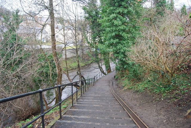 Water of Leith Walkway Water of Leith Walkway descends to Water N Chadwick Geograph