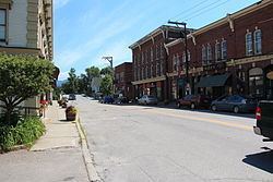 Waterbury, Vermont httpsuploadwikimediaorgwikipediacommonsthu