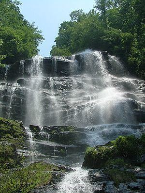 Waterfalls of North Georgia httpsuploadwikimediaorgwikipediacommonsthu