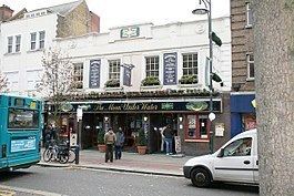 Watford Central tube station httpsuploadwikimediaorgwikipediacommonsthu