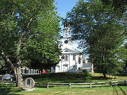 Wayland, Massachusetts httpsuploadwikimediaorgwikipediacommonsthu