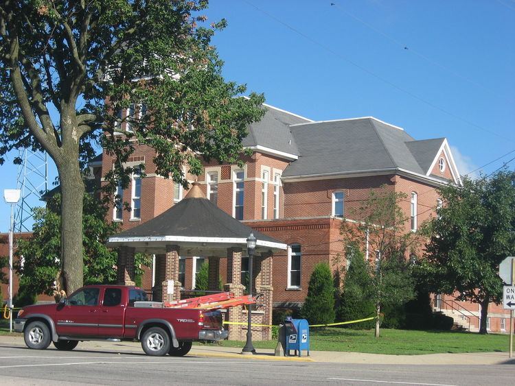 Wayne County Courthouse (Illinois) httpsuploadwikimediaorgwikipediacommonsthu