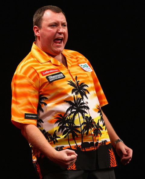 Wayne Mardle Wayne Mardle Photos Ladbrokescom World Darts