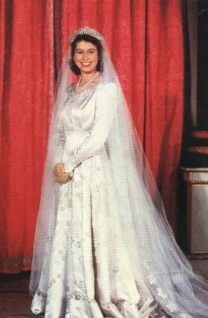 Wedding dress of Princess Elizabeth The Royal Order of Sartorial Splendor Wedding Wednesday Queen