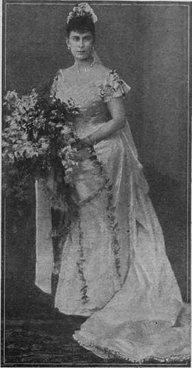 Wedding dress of Princess Mary of Teck httpsuploadwikimediaorgwikipediacommonsthu