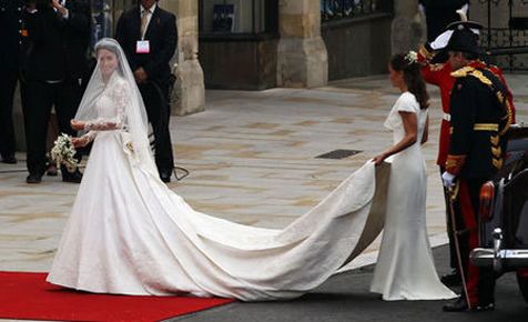 Wedding dress of Sarah Ferguson Lady Diana Wedding Dress Royal Wedding Dress