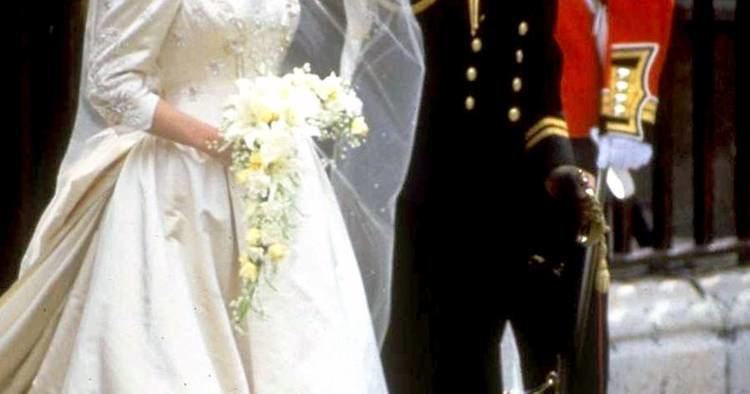 Wedding dress of Sarah Ferguson Duchess of York Sarah Ferguson Most Amazing Royal Wedding Dresses