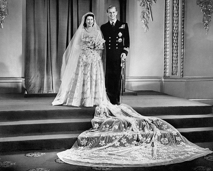 Wedding of Princess Elizabeth and Philip Mountbatten, Duke of Edinburgh Queen and Prince Philips 65th wedding anniversary FEMAIL marks