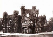Weddington Castle httpsuploadwikimediaorgwikipediacommonsthu