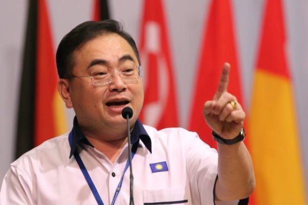Wee Ka Siong Wee Ka Siong MCA does not pretend to be deaf and dumb