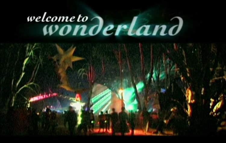 Welcome to Wonderland (film) brettaplincomauwpcontentuploads201102welco