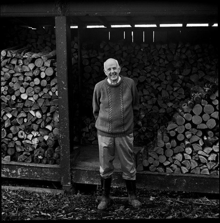 Wendell Berry Wendell E Berry Biography National Endowment for the Humanities