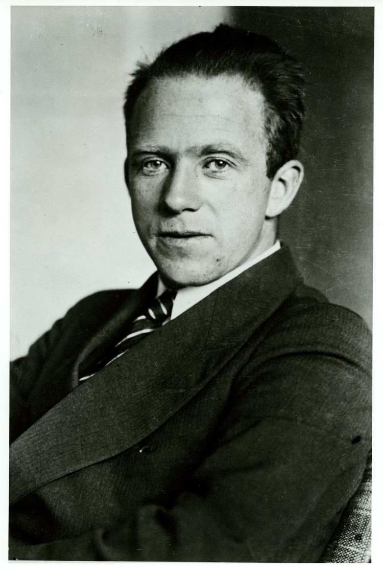 Werner Heisenberg WERNER HEISENBERG FREE Wallpapers amp Background images