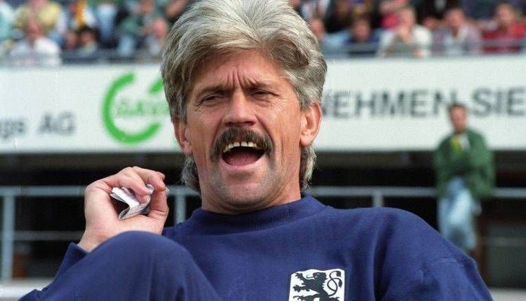 Werner Lorant Die Trainer mit den meisten Einstzen Werner Lorant kam