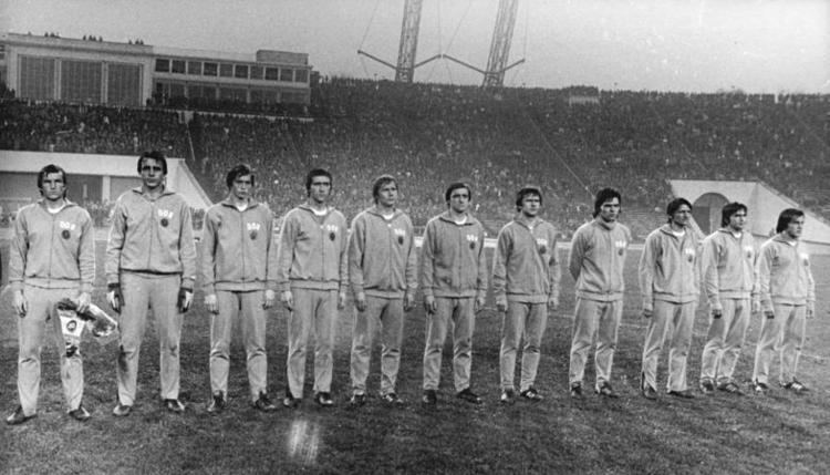 Werner Peter (third from right) with the East German team in 1978