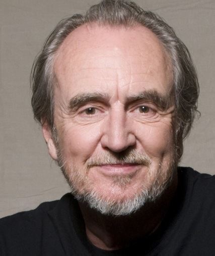 Wes Craven httpspbstwimgcomprofileimages771521046Wes