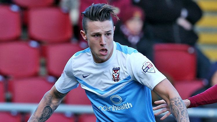 Wes Fletcher Motherwell sign English forward Wes Fletcher from York