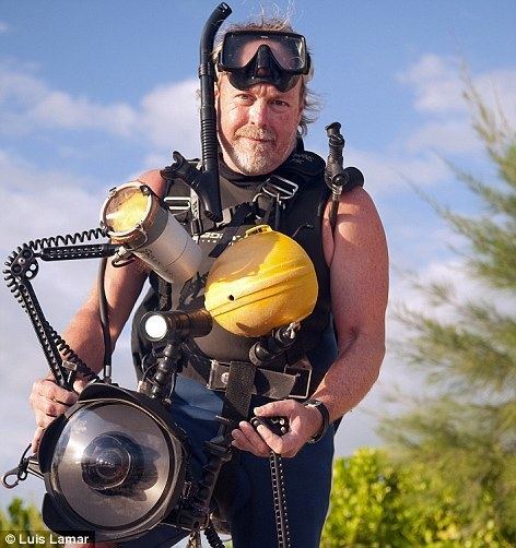 Wesley C. Skiles James Cameron39s Sanctum Underwater realm that inspired