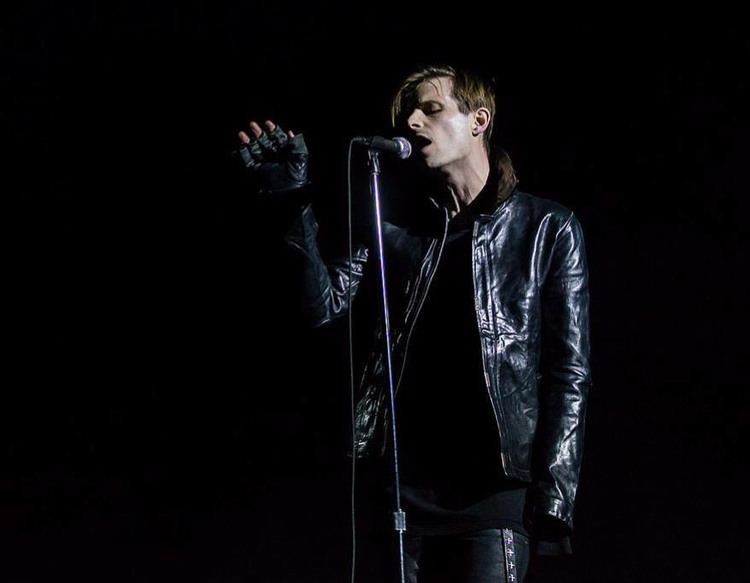 Wesley Eisold Interviews Cold Cave Features Scene Point Blank Music webzine