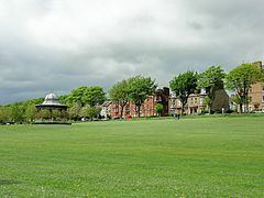 West End, Dundee httpsuploadwikimediaorgwikipediacommonsthu